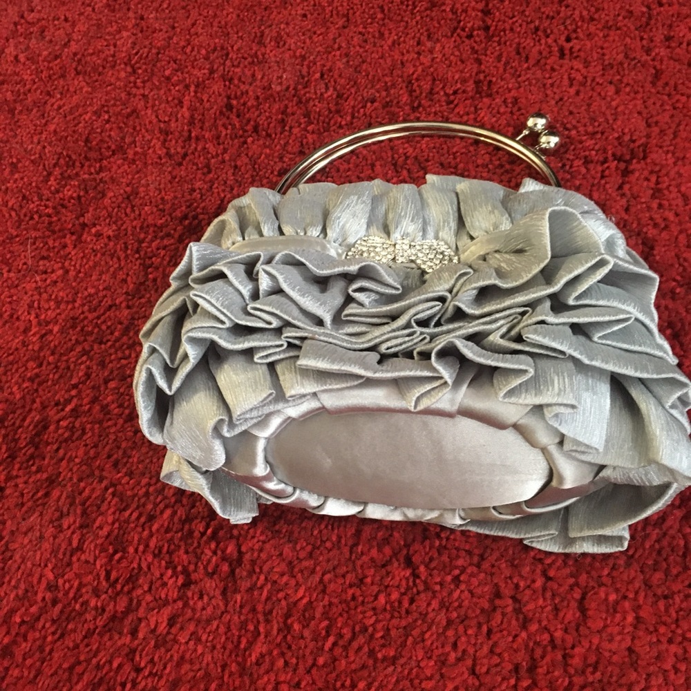 Purse - Picture 4 of 6